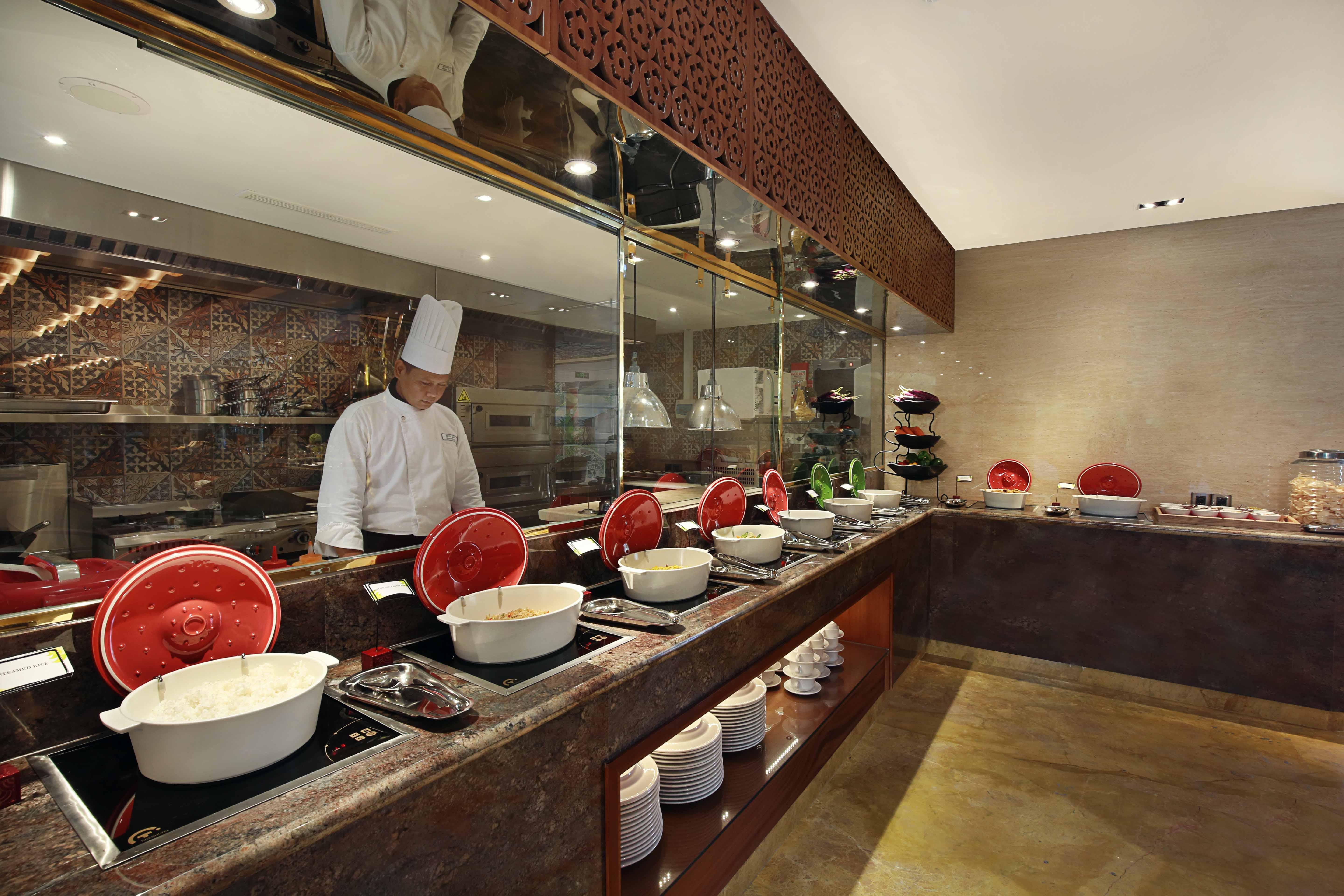 Hotel Sens And